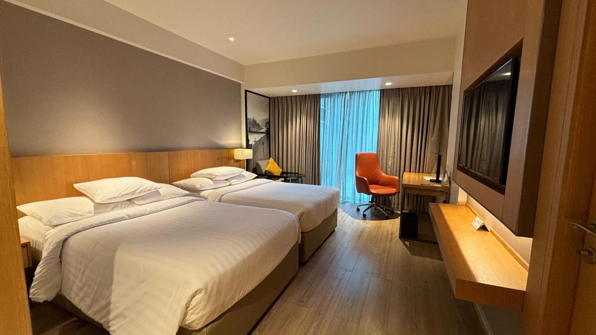 Courtyard By Marriott Nashik Hotell Eksteriør bilde