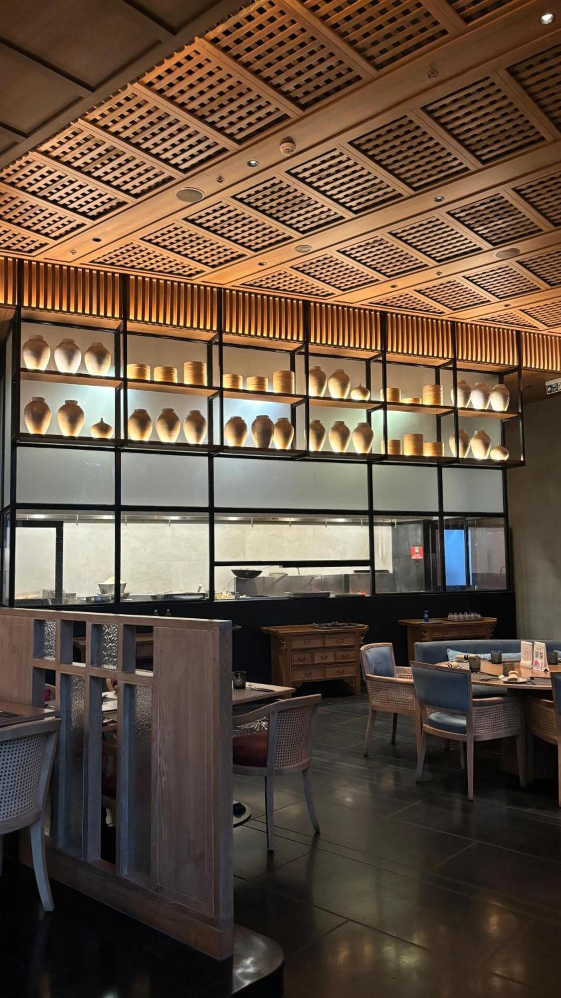 Courtyard By Marriott Nashik Hotell Eksteriør bilde