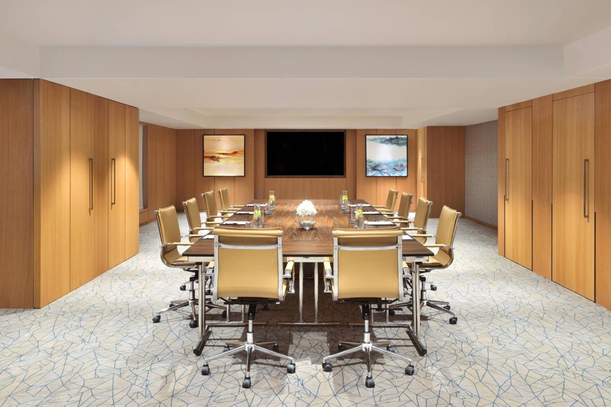 Courtyard By Marriott Nashik Hotell Eksteriør bilde